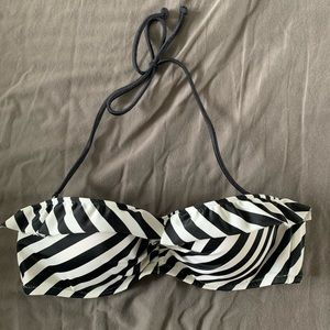 NWOT - VS Bandeau Swim Top